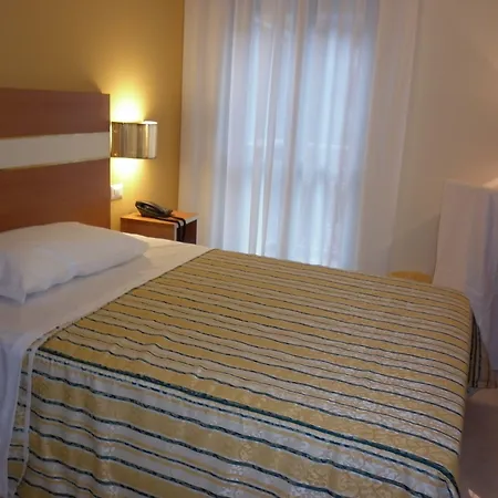 Gf Hotel 2*